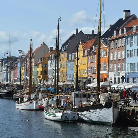 Amazing Two Bedroom In Urban Area * København