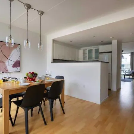 Amazing Two Bedroom In Urban Area Lägenhet Köpenhamn