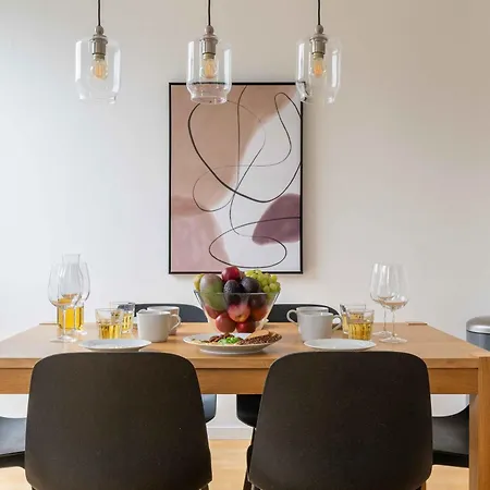 Amazing Two Bedroom In Urban Area Apartment Copenhagen