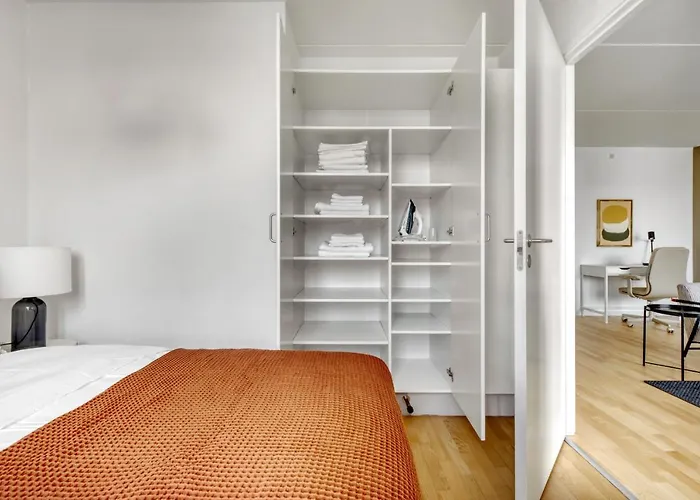 Amazing Two Bedroom In Urban Area Copenhague