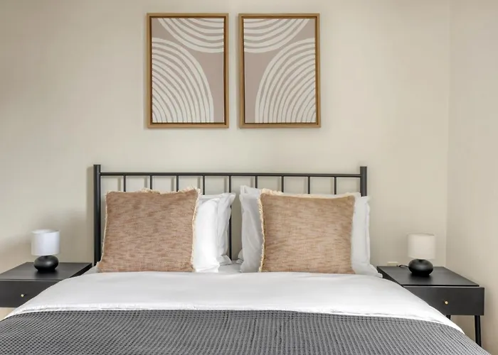 Amazing Two Bedroom In Urban Area Apartamento *